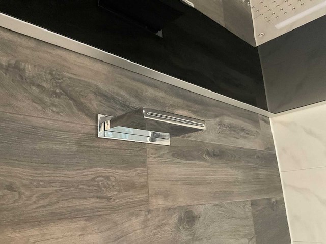 Hotbath - inbouw regendouche met waterval - afbeelding 2 van  7