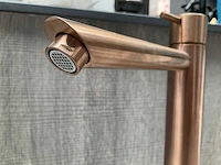 Hotbath cobber wastafelkraan brushed copper pvd hoog model 29cm - afbeelding 4 van  7