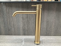Hotbath cobber wastafelkraan verhoogd model geborsteld messing pvd cb003hcbbp - afbeelding 2 van  6