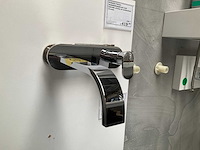 Hotbath friendo inbouw wastafelmengkraan met cascade uitloop afbouwdeel - afbeelding 7 van  8