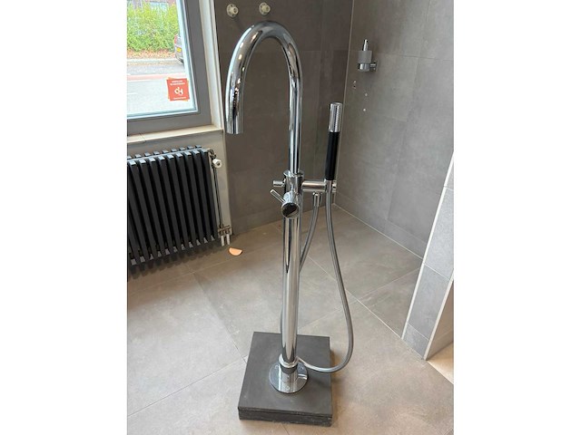 Hotbath vrijstaande kranenset - afbeelding 2 van  5
