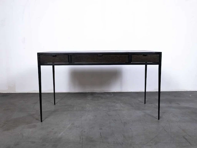 Hotelkamer bureau - afbeelding 3 van  6