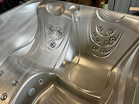 Hotspot jacuzzi - afbeelding 6 van  10