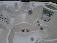 Hotspring 5 persoons jacuzzi en buitenspa - afbeelding 6 van  27