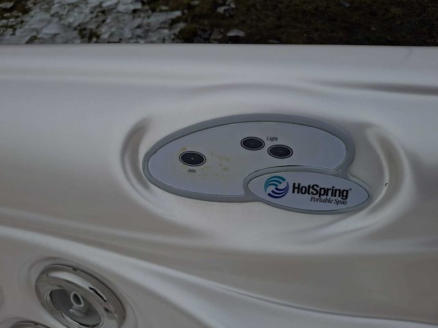 Hotspring 5 persoons jacuzzi en buitenspa - afbeelding 6 van  15