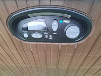 Hotspring 5 persoons jacuzzi en buitenspa - afbeelding 12 van  15