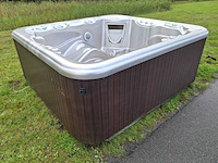 Hotspring 5 persoons jacuzzi en buitenspa - afbeelding 9 van  27