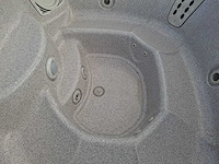 Hotspring 6 persoons jacuzzi en buitenspa - afbeelding 14 van  25