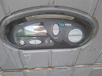 Hotspring 6 persoons jacuzzi en buitenspa - afbeelding 23 van  25