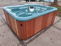 Hotspring 6 persoons jacuzzi en buitenspa - afbeelding 20 van  28