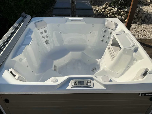 Hotspring limelight beam buitenspa - afbeelding 8 van  14
