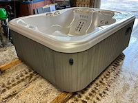 Hotspring portable spa jacuzzi - afbeelding 1 van  11