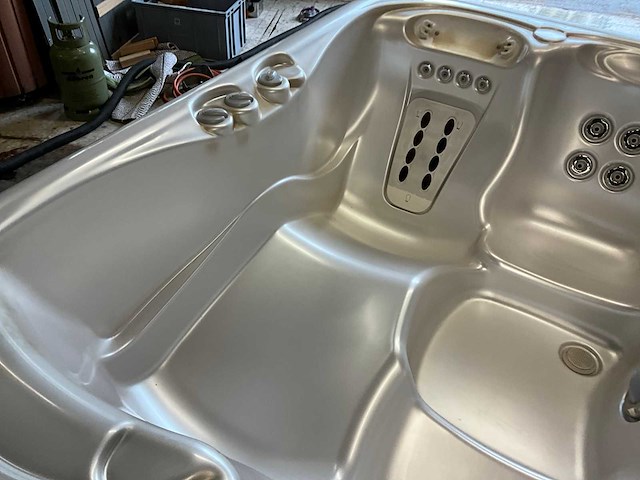 Hotspring portable spa jacuzzi - afbeelding 7 van  11