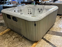 Hotspring portable spa jacuzzi - afbeelding 8 van  13