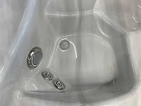 Hotspring portable spa jacuzzi - afbeelding 12 van  13