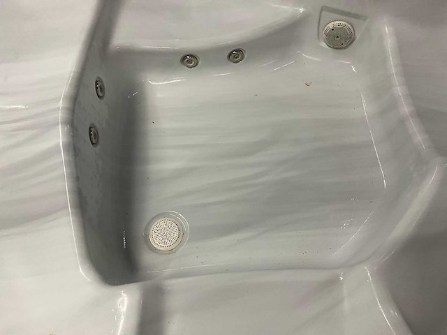 Hotspring portable spas jacuzzi - afbeelding 2 van  16