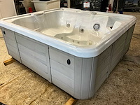Hotspring portable spas jacuzzi - afbeelding 10 van  16