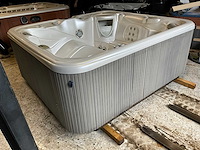 Hotspring portable spas jacuzzi - afbeelding 10 van  15