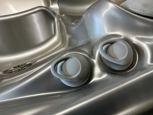 Hotsprings portable spas jacuzzi - afbeelding 3 van  16