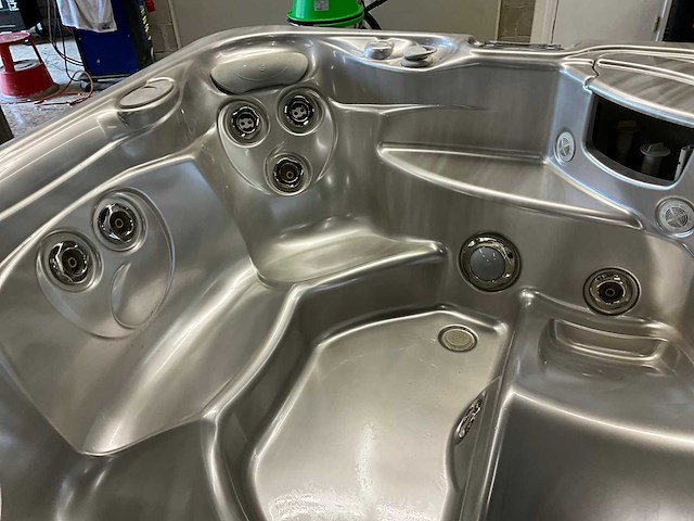 Hotsprings portable spas jacuzzi - afbeelding 15 van  16