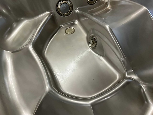 Hotsprings portable spas jacuzzi - afbeelding 16 van  16
