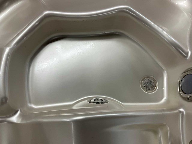 Hotsprings portable spas jacuzzi - afbeelding 13 van  14