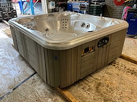 Hotsprings portable spas jacuzzi - afbeelding 6 van  13