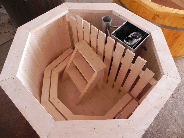 Hottub - vonato - wooden tranquil - 0 - houten hottub met kachel - afbeelding 3 van  9