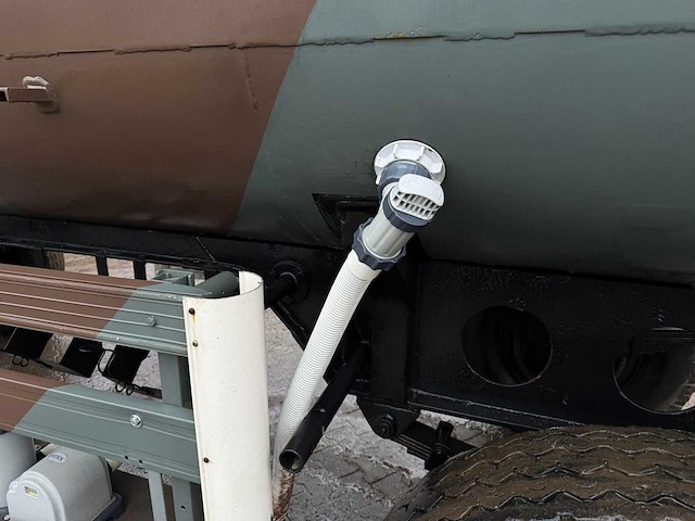 Hottub op aanhanger - uniek - hottub - afbeelding 2 van  7