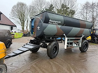 Hottub op aanhanger - uniek - hottub - afbeelding 1 van  7