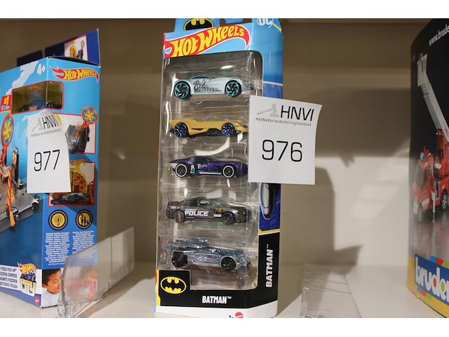 Hotwheels batman set. - afbeelding 1 van  2