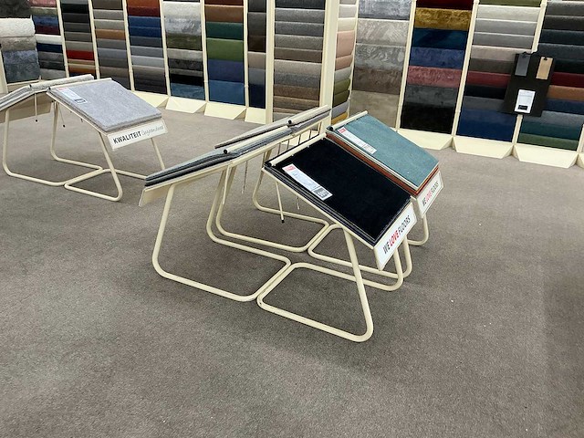 Houder met vloer samples (15x) - afbeelding 2 van  8