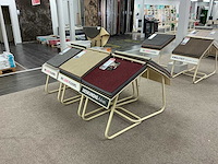 Houder met vloer samples (24x)