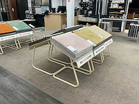 Houder met vloer samples (24x)