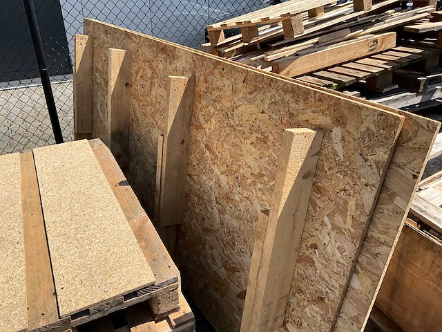 Hout- en plaatmateriaal - afbeelding 3 van  5