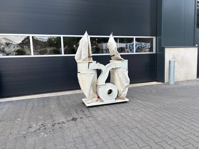 Hout afzuiging elektrisch - afbeelding 1 van  1
