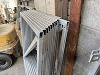 Hout betonschutting frames (30x) - afbeelding 1 van  8