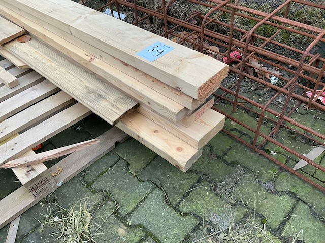 Hout en betonijzer - afbeelding 3 van  6