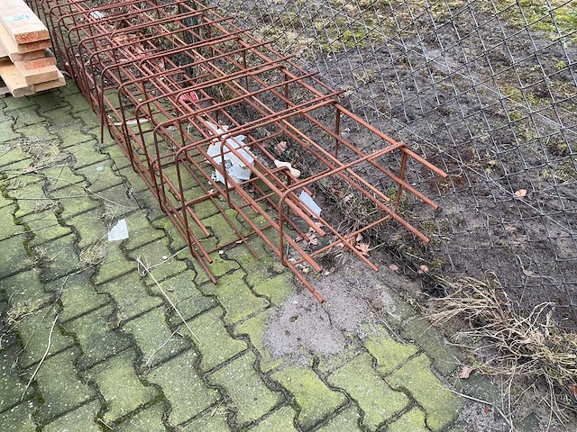 Hout en betonijzer - afbeelding 4 van  6