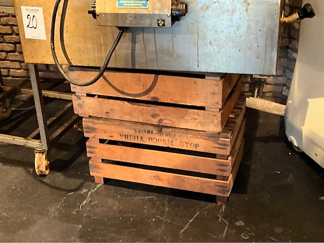 Hout kratten (19x) - afbeelding 2 van  3