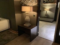 Houte bijzettafels inclusief 4 lampen - side tables (4x)