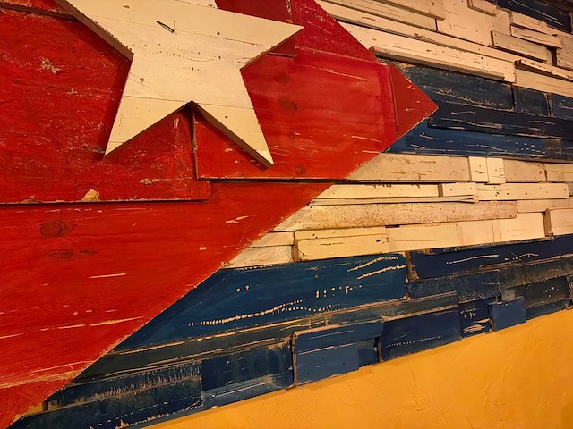 Houte kunstwerk (cubaanse vlag) - afbeelding 2 van  5