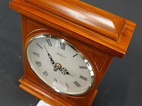 Houten adler tafelklok - afbeelding 3 van  5
