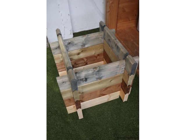 Houten bak - 70x70x60cm - afbeelding 1 van  3