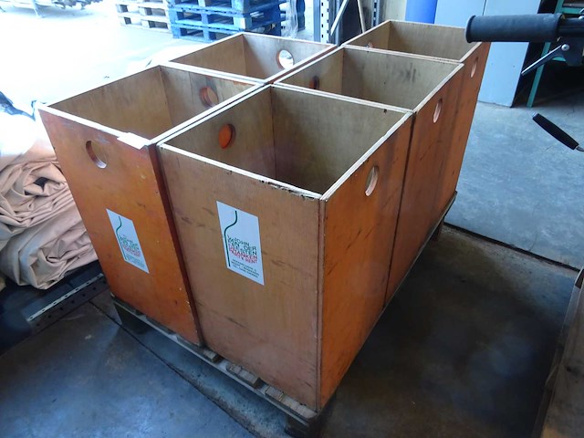 Houten bak (5x) - afbeelding 1 van  1