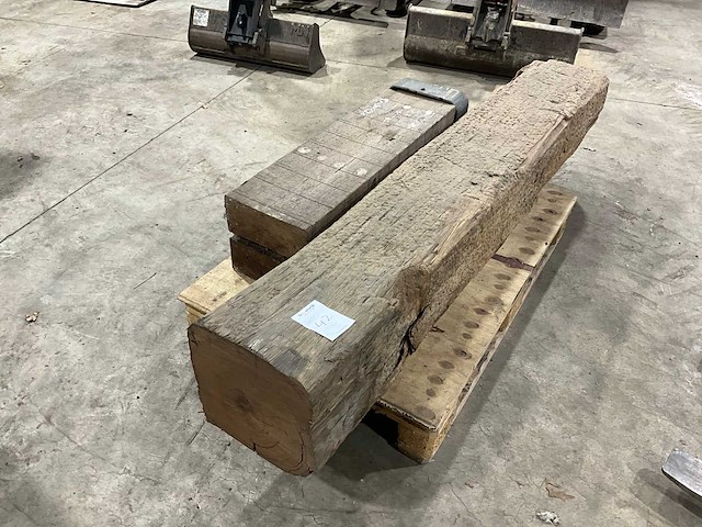 Houten balk (2x) - afbeelding 1 van  7