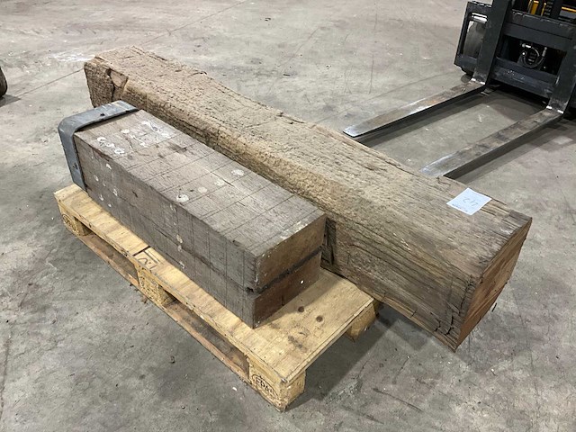 Houten balk (2x) - afbeelding 4 van  7