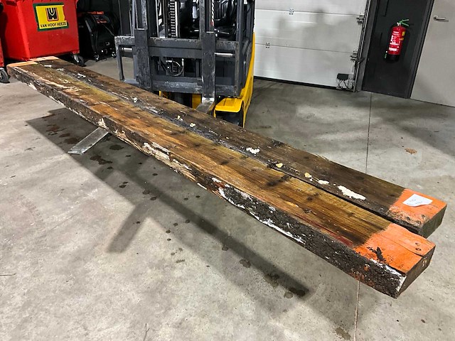 Houten balk (2x) - afbeelding 1 van  4