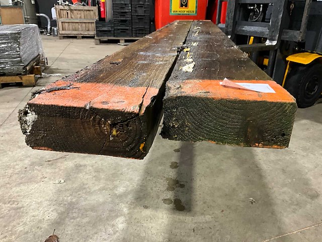 Houten balk (2x) - afbeelding 4 van  4