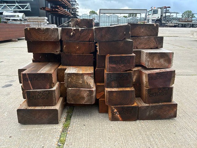 Houten balken (23x) - afbeelding 4 van  6